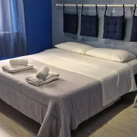 Md House 2.0. Bed & Breakfast Civitavecchia